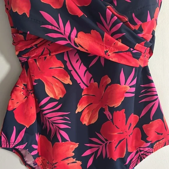 Lands' End Women's One Piece Swimsuit - Red Floral on Navy - Picture 3 of 8